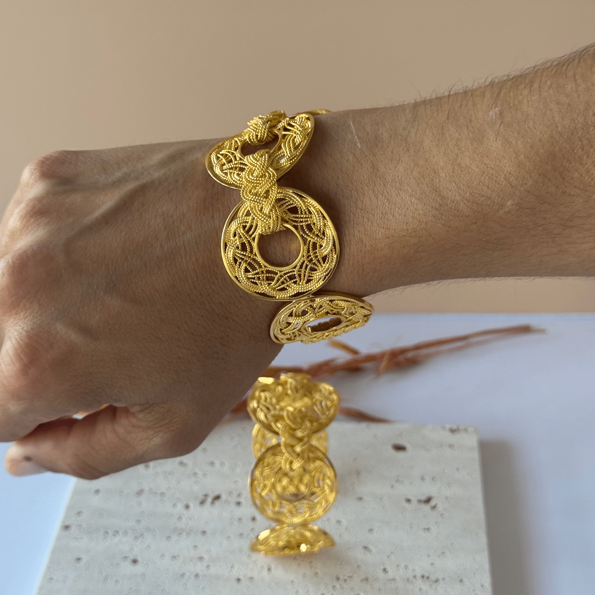Infinita Bracelet