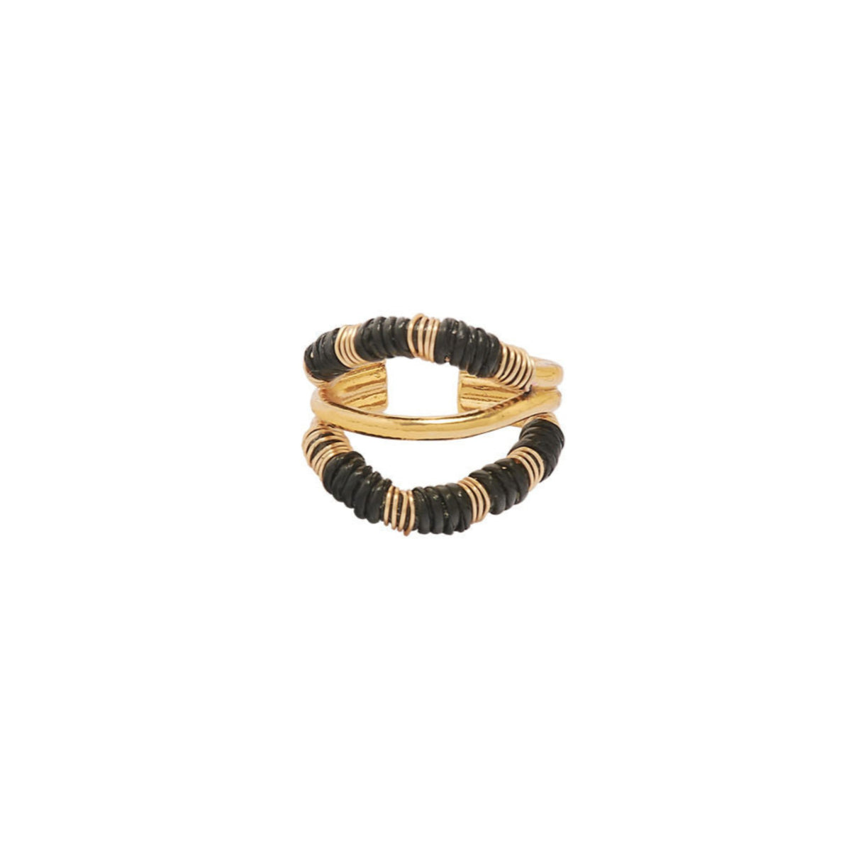 Marina Earcuff in Black von Bamboleira