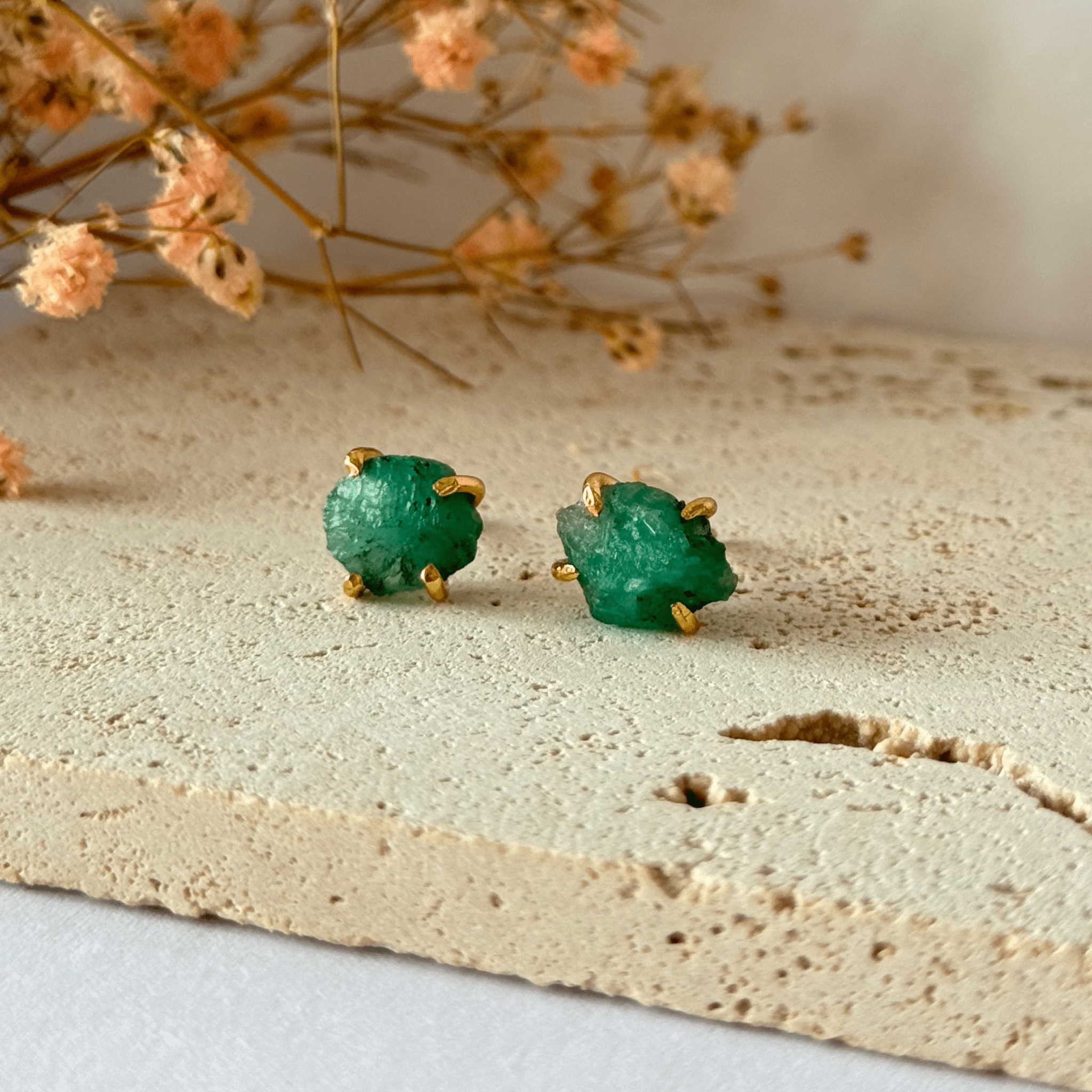 Emeralds Studs Large