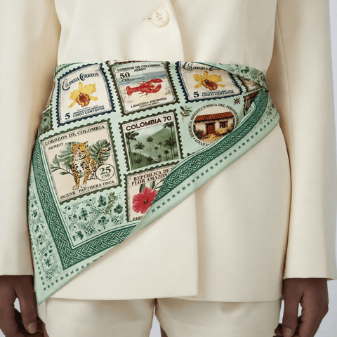 Foulard Estampillas Colombia Mint Flor Amazona by CosaLinda