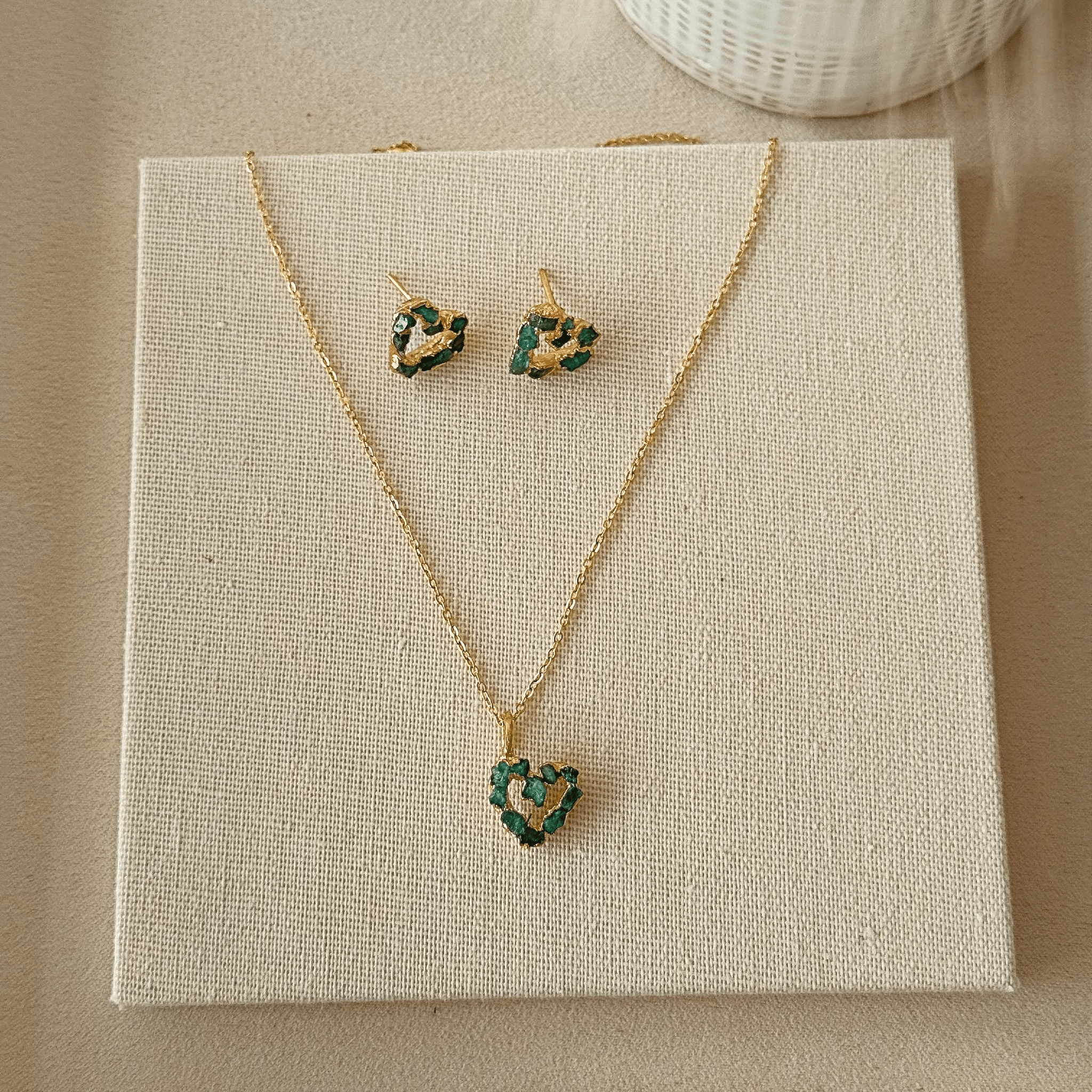 Heart Emerald Necklace