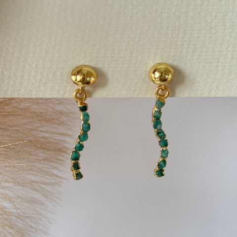 Wavy Emerald Studs