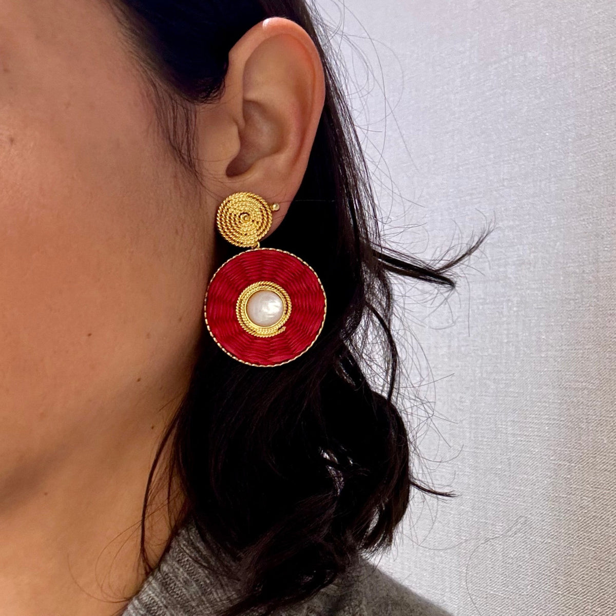 Ohrring Iraca Lucky Eye Pearl Earrings Rot