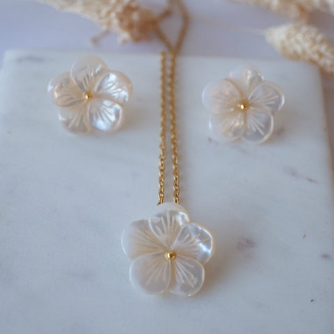 Pearl Blossom Pendant