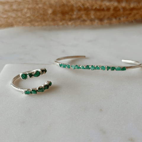 Ring Espiral 10 Emeralds Silver
