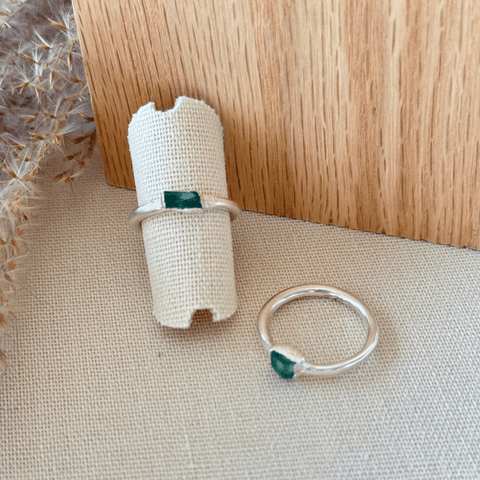 Ring Single Emerald Silver
