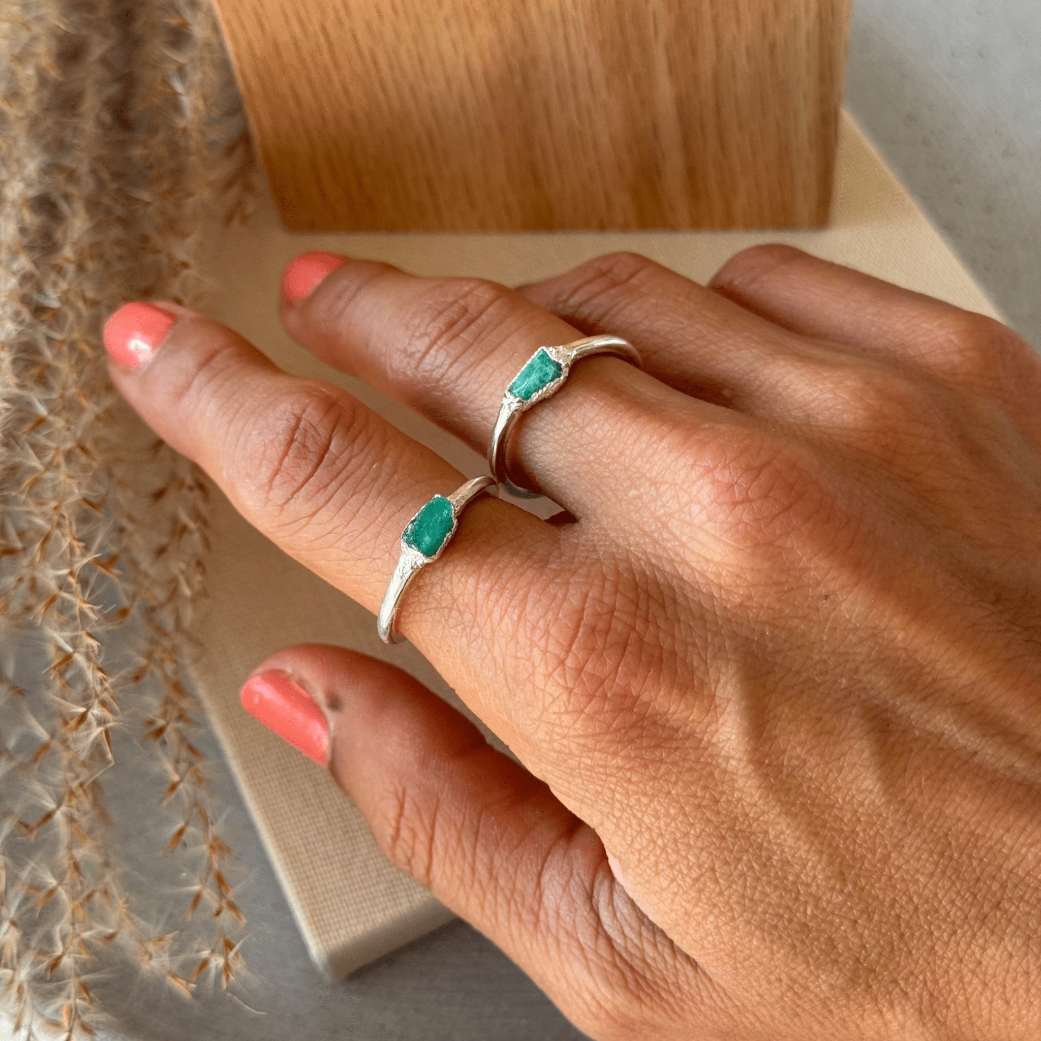 Ring Single Emerald Silver
