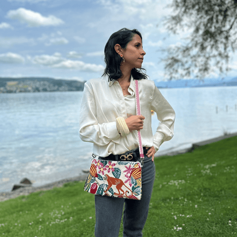 Tucanes Clutch By MamaTierra