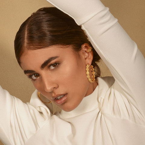 Ohrring Tropicalia Medium Hoops Gold von Ana Carolina Valencia