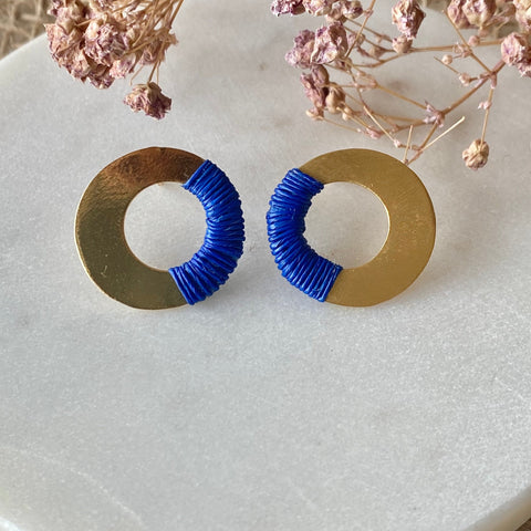Ohrringe Venus Mini in Blau von Bamboleira