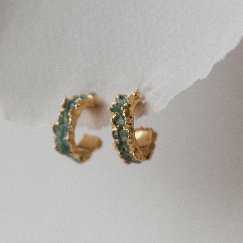 Mini Hoops vonEmeralds by CosaLinda aus Roh-Smaragden